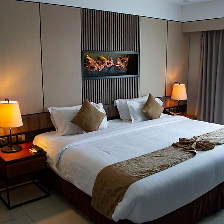 Bless Inn - Near Connaught Place New Delhi Exterior foto