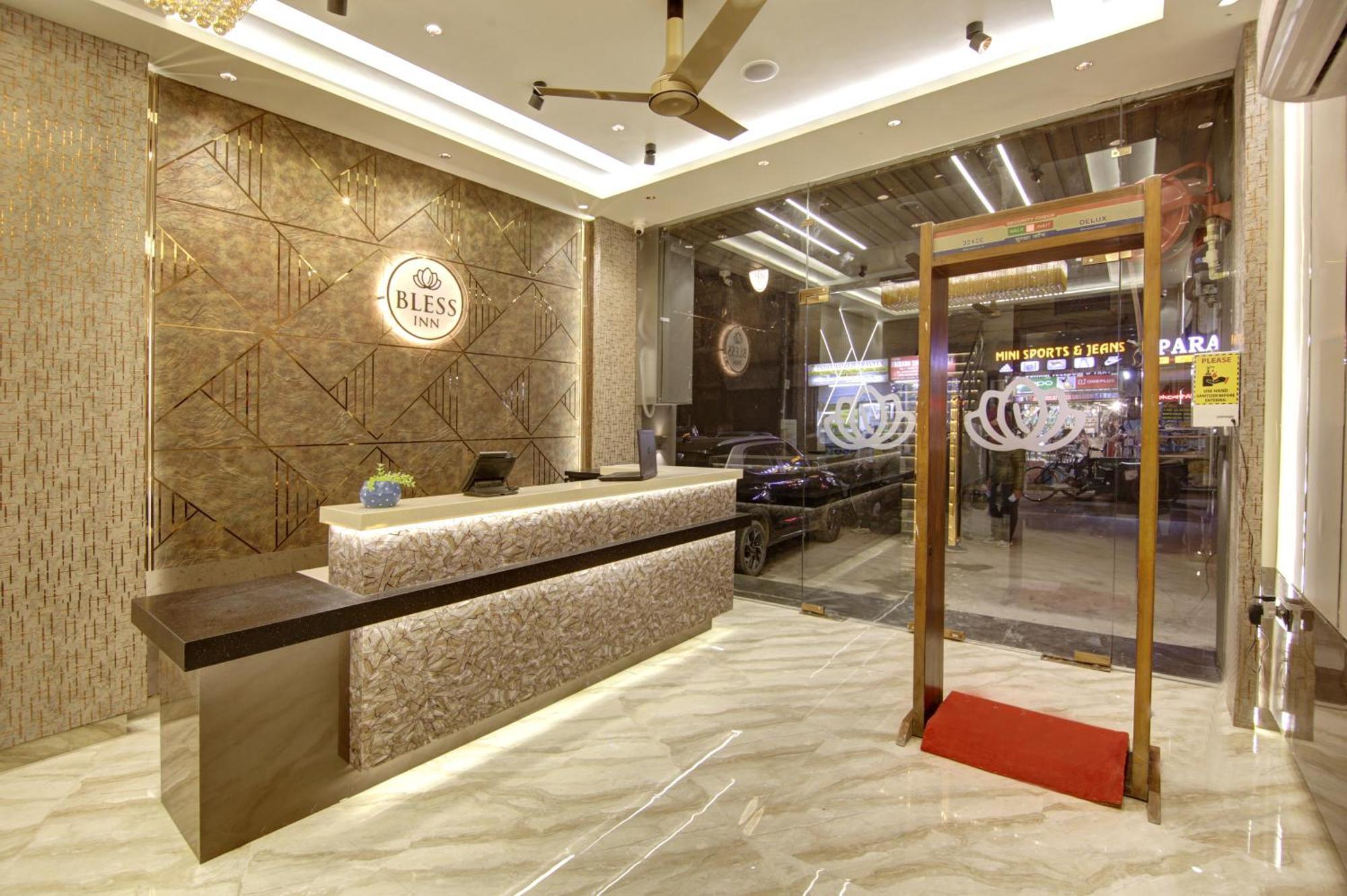 Bless Inn - Near Connaught Place New Delhi Exterior foto