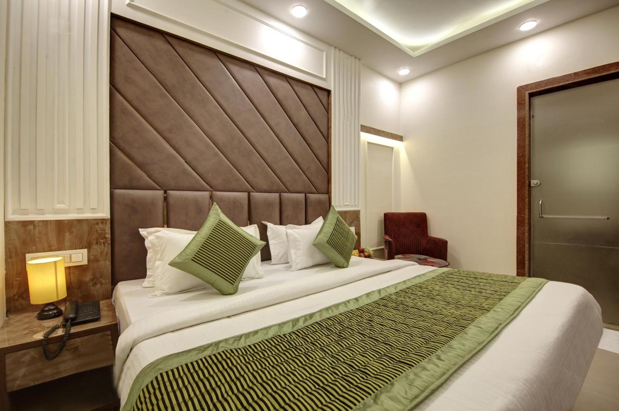Bless Inn - Near Connaught Place New Delhi Exterior foto