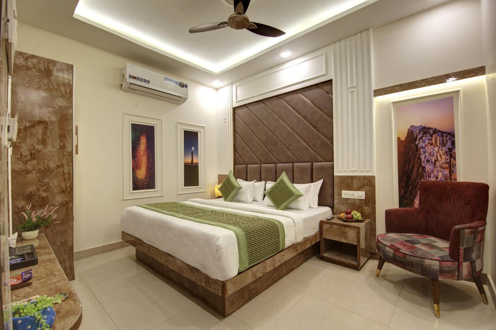 Bless Inn - Near Connaught Place New Delhi Exterior foto